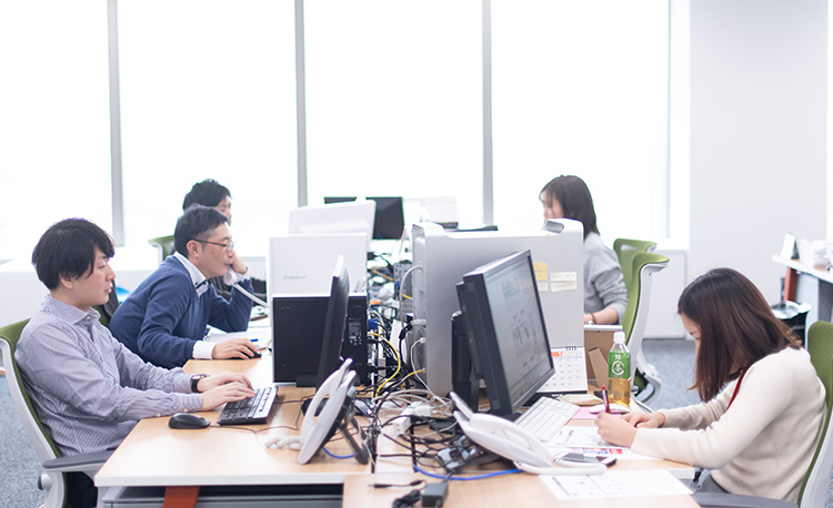 社の新しい方針を実現する最前線で奮闘